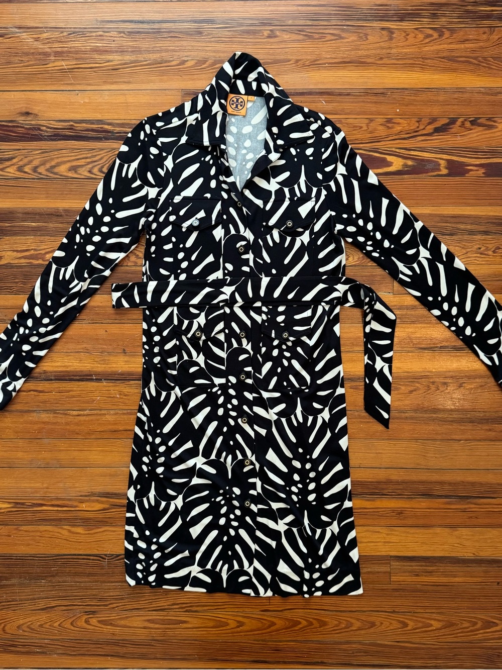 Tory Burch printed silk shirtdress size Small